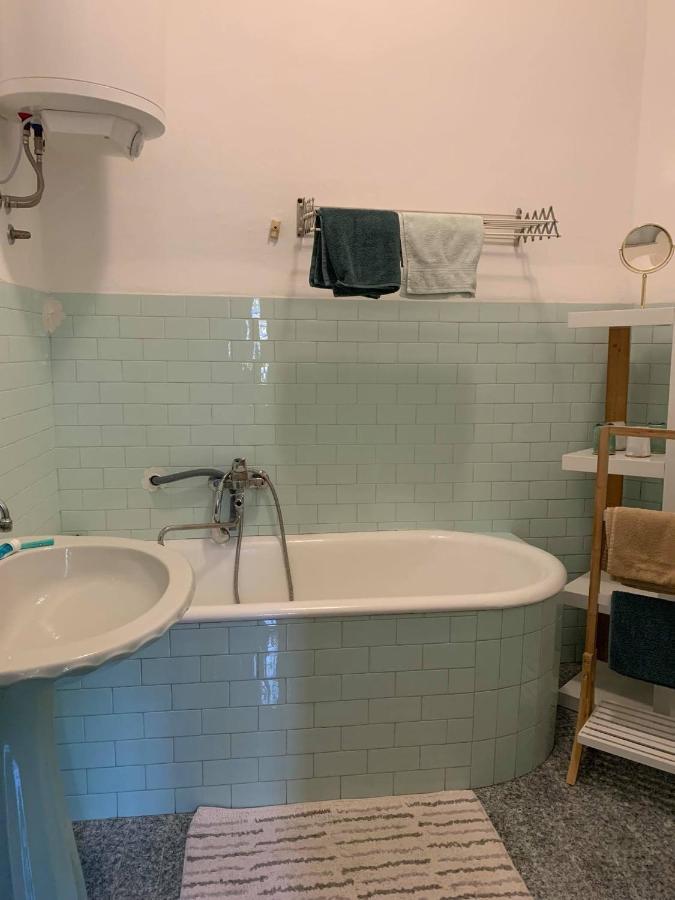 apartman Cedra Izola Bagian luar foto